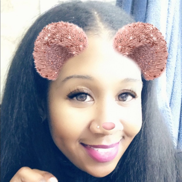 Meet your Posher, Lauryce - Picture 4 of 13